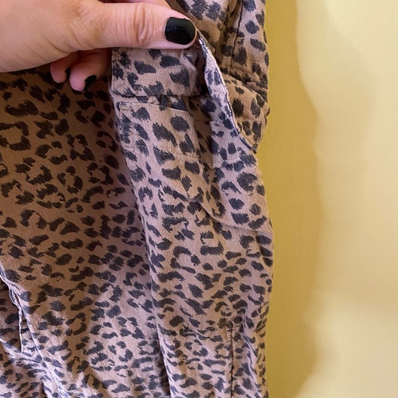 Aerie Pants Leopard Animal Print Cargo Casual Comfy Lightweight Jogger Size XS - Picture 6 of 9
